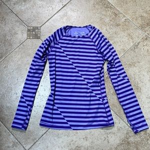 NIKE long sleeve shirt